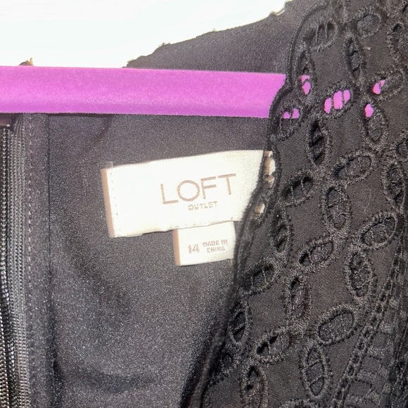 Loft Elegant Black Lace Dress - Picture 5 of 7